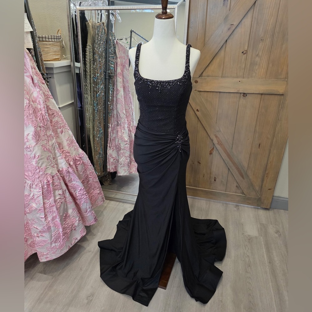 NEW Amara black prom dress size 2